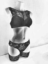 balconette-bra-mecedora-lingerie-gothic-princess-back-thong