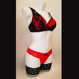 budoir-lingerie-mecedora-black-lace-red-lace-thong